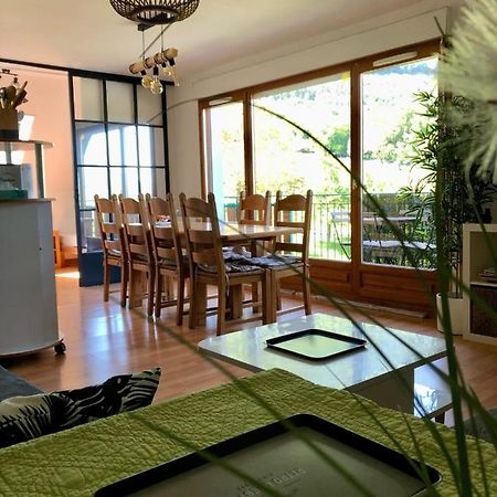 The Green Fee Close To The Golf Course And 5 Minutes From The Lake Giez Exterior foto