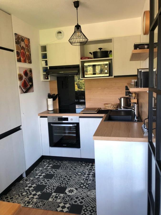 The Green Fee Close To The Golf Course And 5 Minutes From The Lake Giez Exterior foto