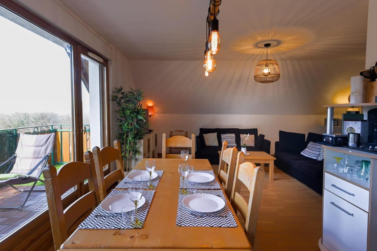 The Green Fee Close To The Golf Course And 5 Minutes From The Lake Giez Exterior foto